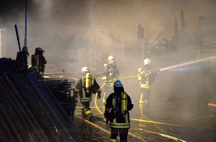 Feuer Lagerhalle Troisdorf Friedrich Wilhelm Huette P12.jpg